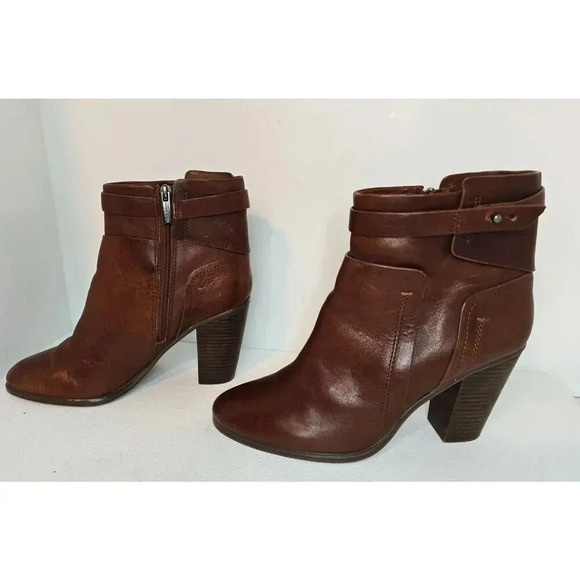 Vince Camuto Faythe Boots Brown Leather Heeled Layered Bootie Womens Size 9 M - Picture 4 of 10